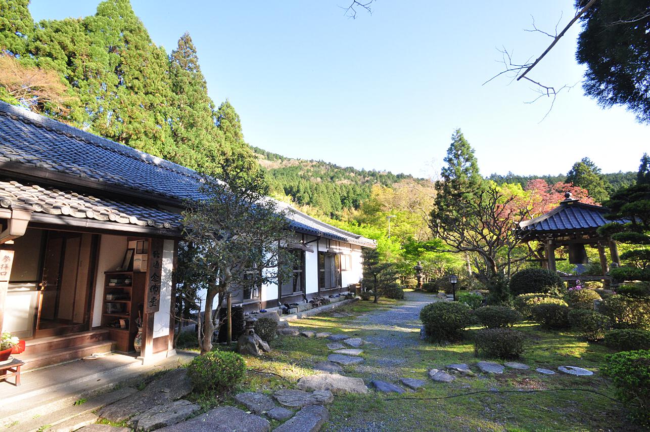 浄蓮華院