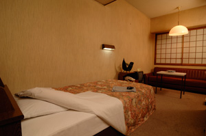 ホテル飯田