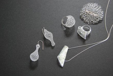 【yoko yano】矢野容子　ガラスネックレス　透明 矢野容子 Glass jewelry 展 | 京都で遊ぼうART ～京都地域の