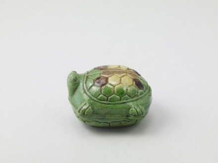 図録「茶人のあそび心 形物香合 番付の世界」野村美術館 図録「茶人のあそび心 形物香合 番付の世界」野村美術館 - メルカリ