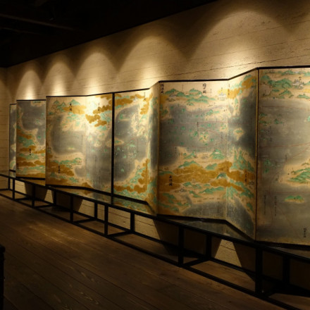 宮沢賢治没後90年記念「銀河鉄道の夜 」野間仁根 挿絵原画展 | 京都で
